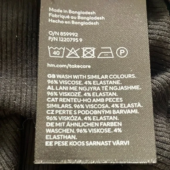 H&M Black Sleeveless V-Neck ribbed Maxi Sundress - Picture 8 of 8